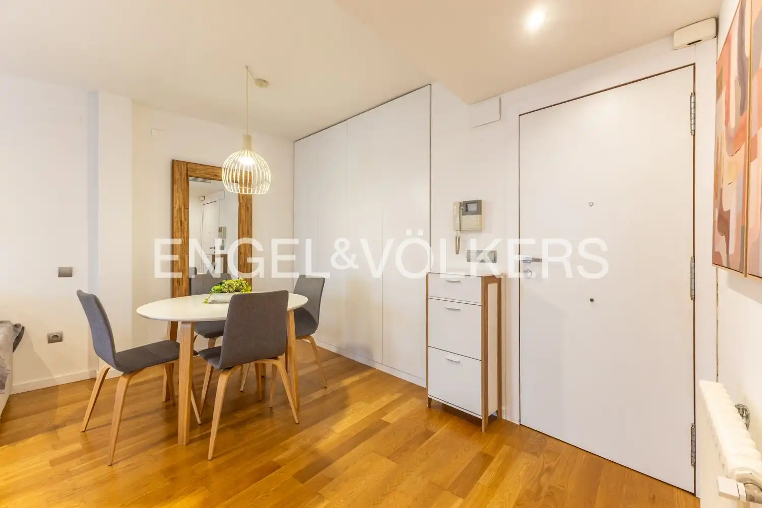 Exterior view of Flat for rent in Valencia  with Air Conditioner, Heating and Parquet flooring