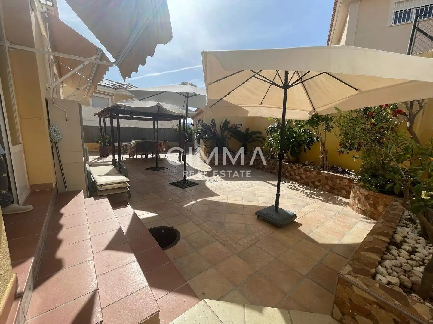 Terrassa de Casa o xalet en venda en La Nucia amb Aire condicionat, Jardí privat i Terrassa