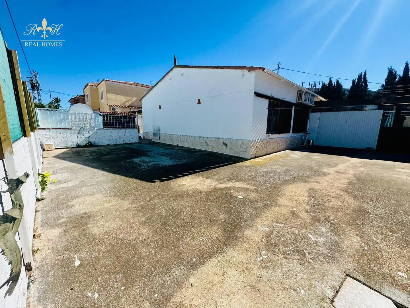 Houses for sale in URA 6, Centro Urbano