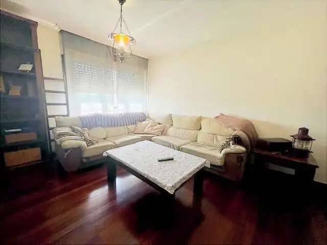 Sala d'estar de Dúplex en venda en Narón amb Calefacció, Parquet i Traster