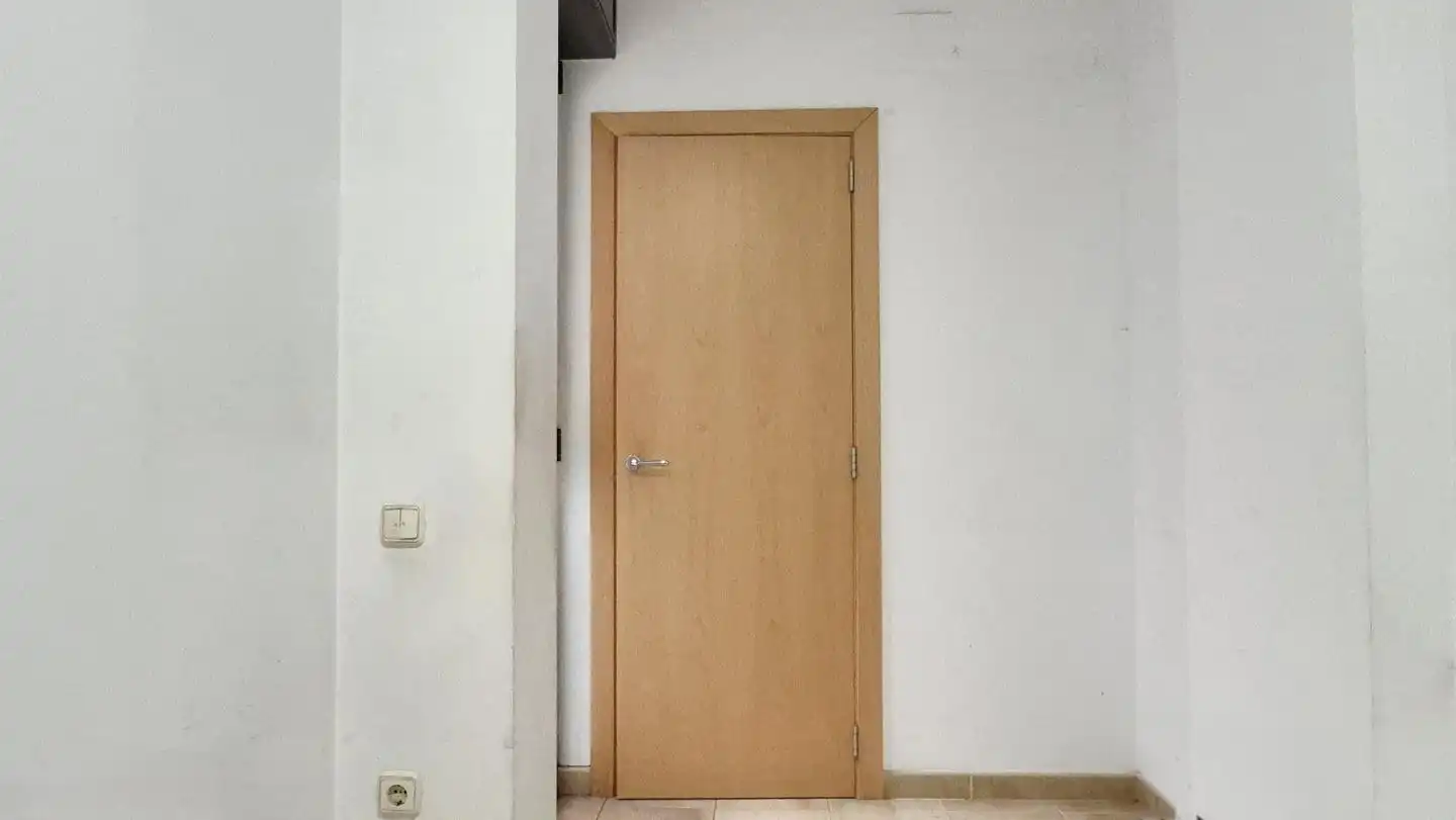 Piso en venta en Terrassa con Calefacción y Balcón
