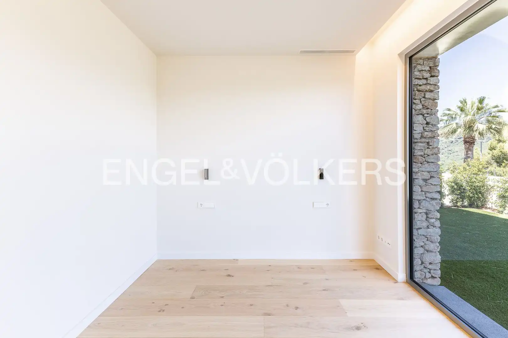 Bedroom of Houses for sale in Cabrils  with Heating, Private garden and Parquet flooring