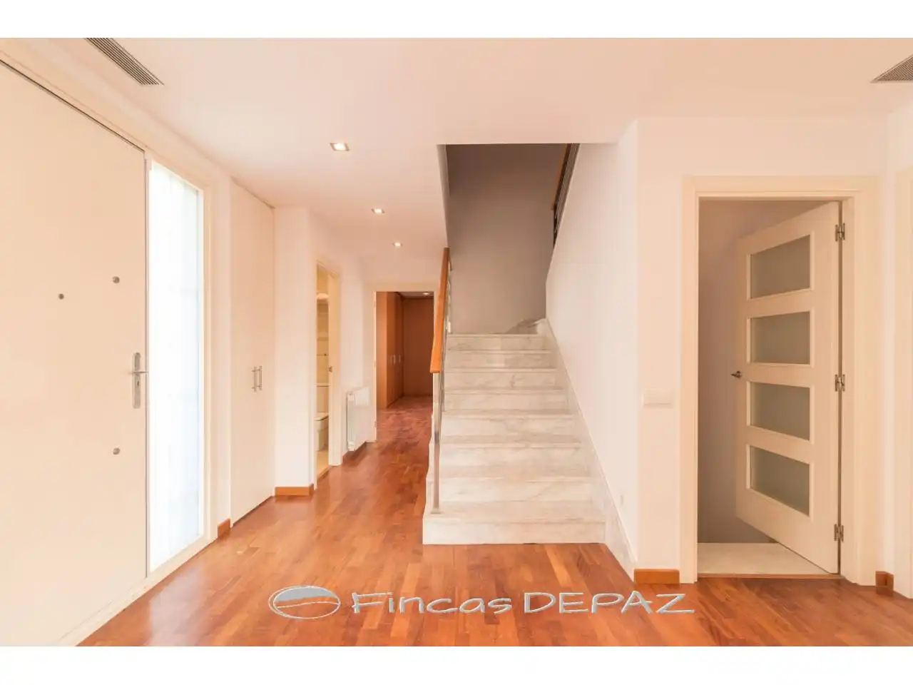 Casa o xalet en venda en Castelldefels amb Aire condicionat, Calefacció i Jardí privat