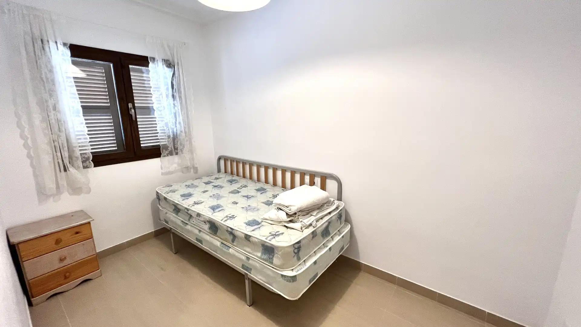 Dormitori de Casa adosada en venda en Alcúdia amb Aire condicionat, Terrassa i Moblat