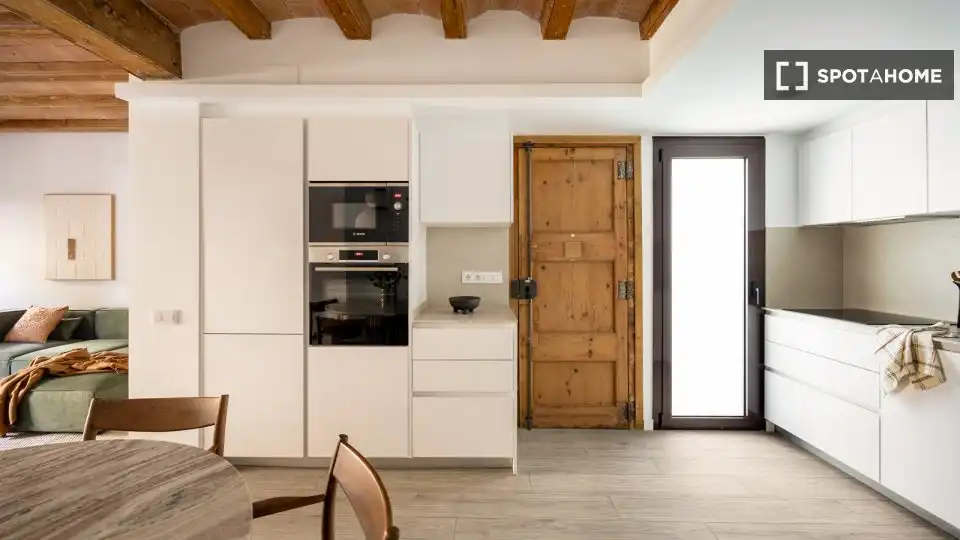 Flat with terrace to rent in Ciutat Vella, imagen 12