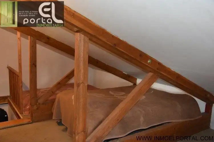 Dormitori de Casa o xalet en venda en Marcilla