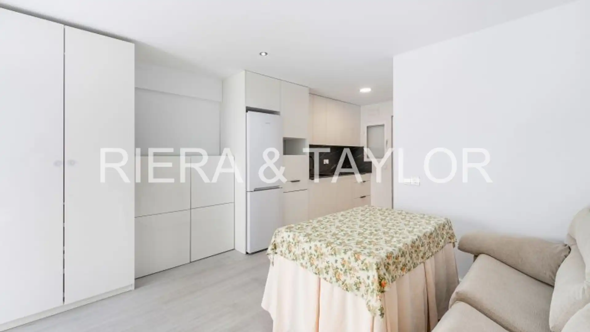 Bedroom of Flat for sale in Manacor