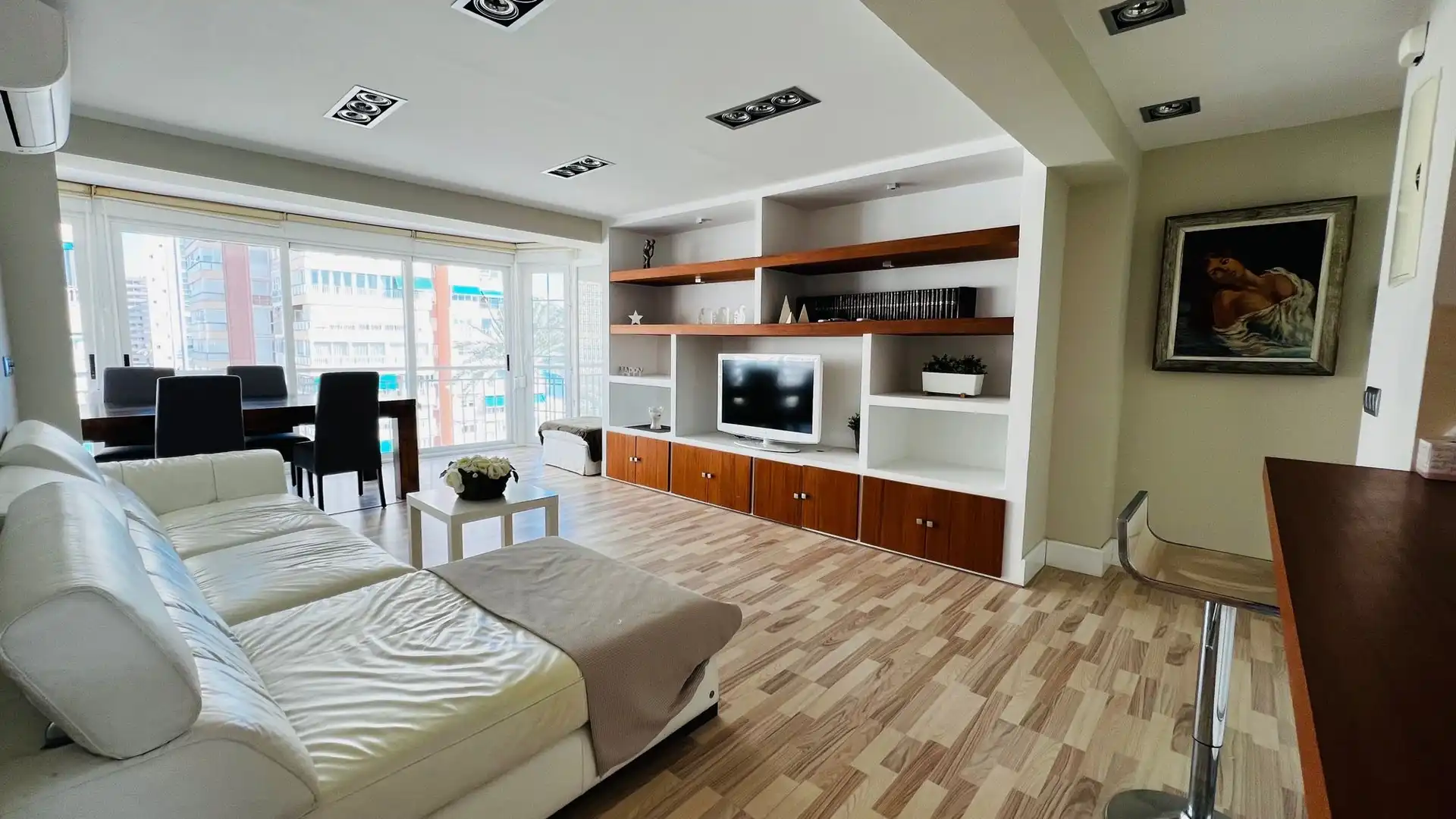 Sala d'estar de Apartament en venda en Benidorm amb Aire condicionat, Calefacció i Terrassa