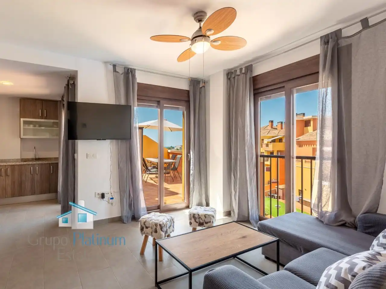 Sala de estar de Apartamento en venta en Pulpí con Terraza, Piscina y Amueblado