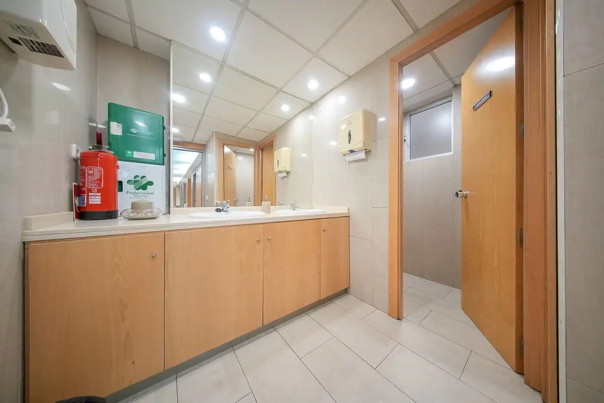 Bany de Pis en venda en Madrid amb Aire condicionat i Calefacció
