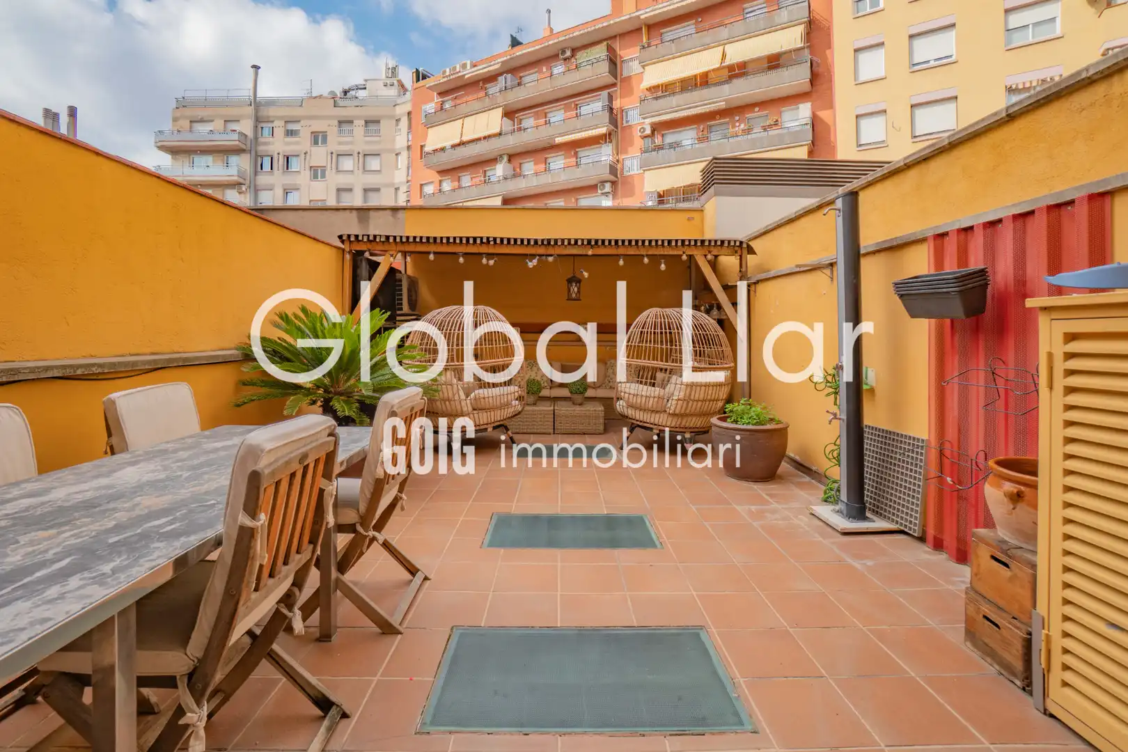 Detached homes for sale in Carrer de Joanot Martorell, Gràcia