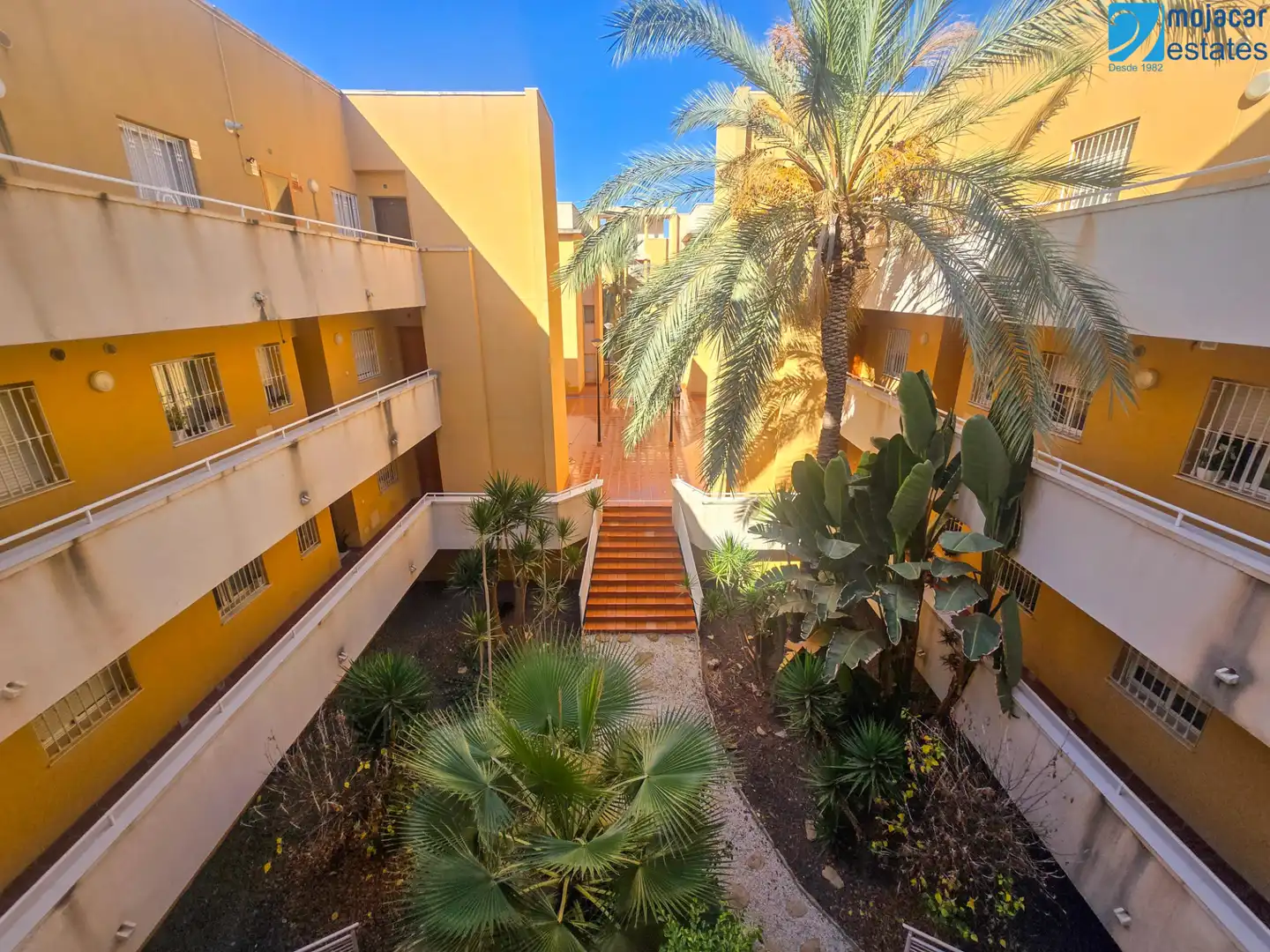 Penthouse mit Aufzug zum Verkauf in Calle Celia Viñas 15, imagen 15