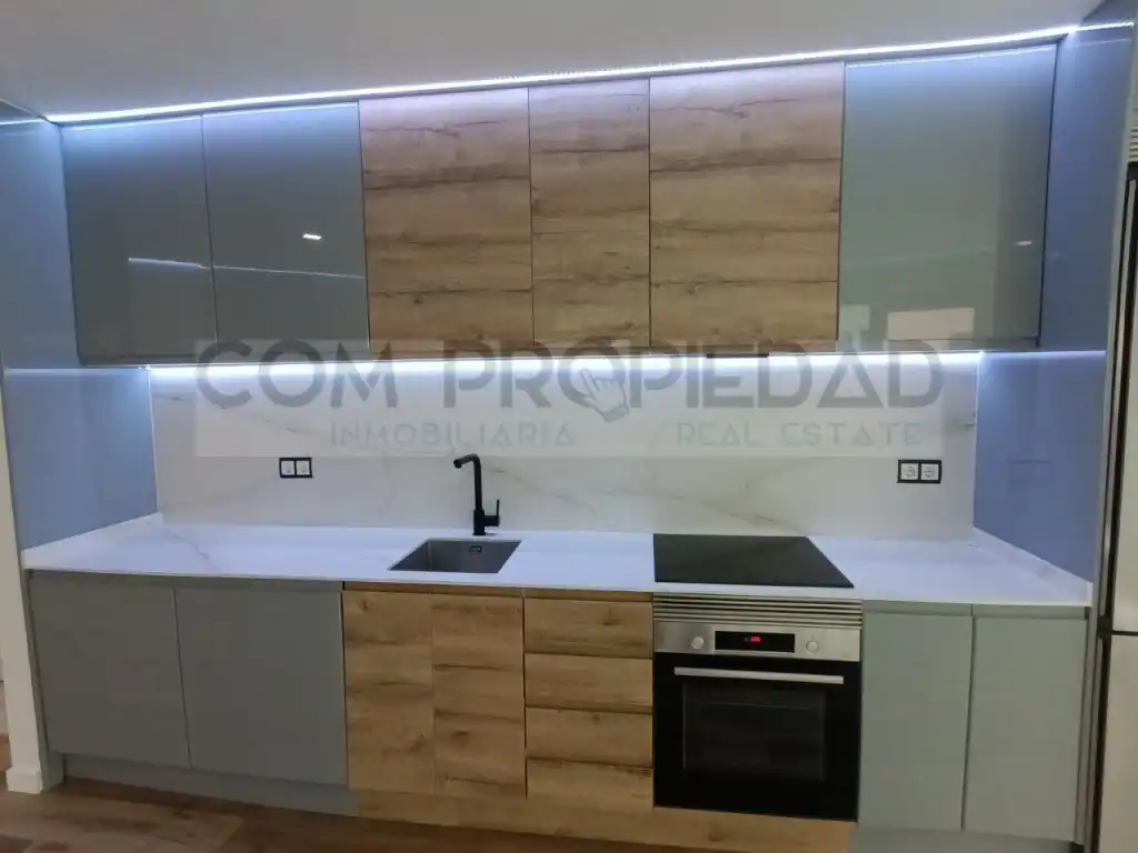 Kitchen of Flat for sale in  Palma de Mallorca