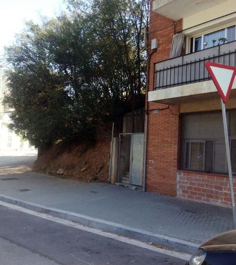 Foto 2 de Piso en venta en C/ Castelldefels, Torre Baró, Barcelona Capital