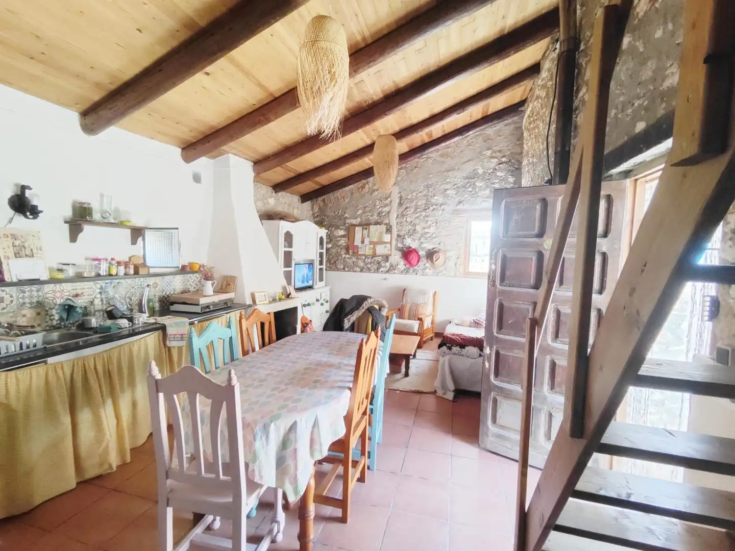 Cocina de Finca rústica en venta en Castellet i la Gornal con Jardín privado