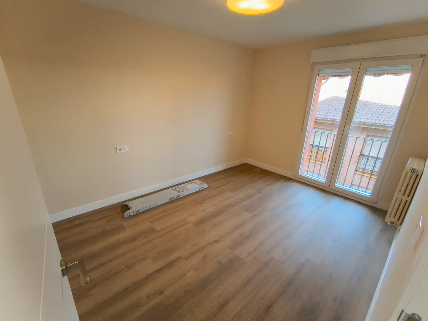 Bedroom of Flat for rent in Palencia  with Heating, Parquet flooring and Terrace