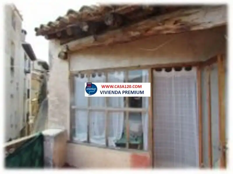 Vista exterior de Casa adosada en venda en Forcall amb Terrassa, Traster i Moblat