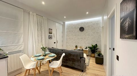 Photo 2 of Flat for rent in Avenida de la Ciudad de Barcelona, Pacífico, Madrid Capital