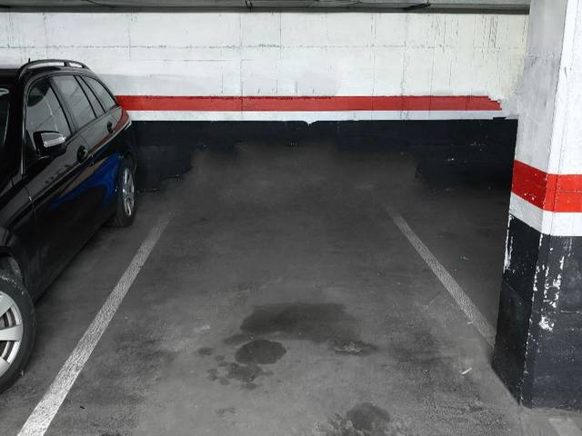 Garaje en Alquiler en Rambla del Poblenou, 157 en Provençals del Poblenou