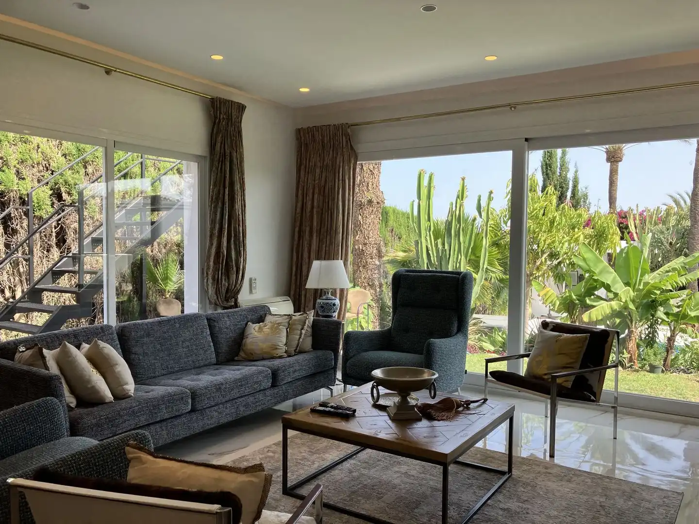 Villa con piscina in vendita a Avenida de Julio Iglesias s/n, imagen 10