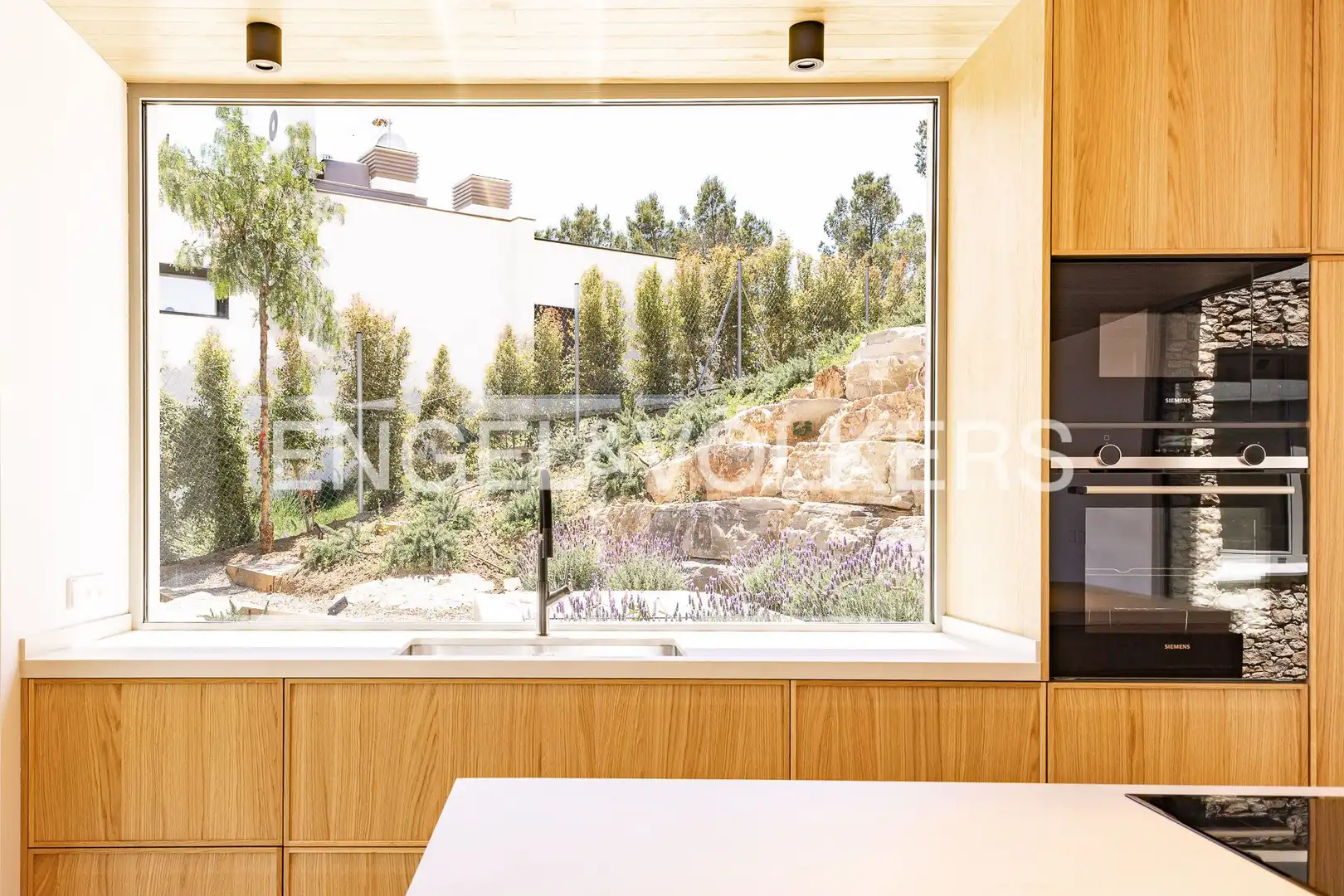 Exterior view of Houses for sale in Cabrils  with Heating, Private garden and Parquet flooring