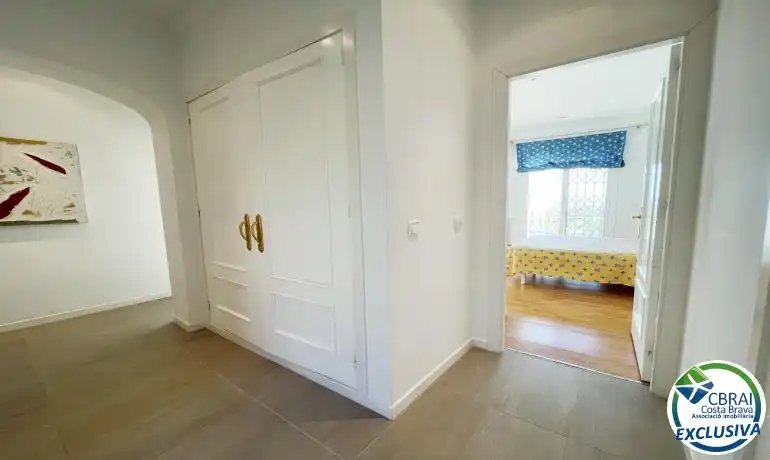 Casa o xalet en venda en Roses amb Aire condicionat, Calefacció i Jardí privat