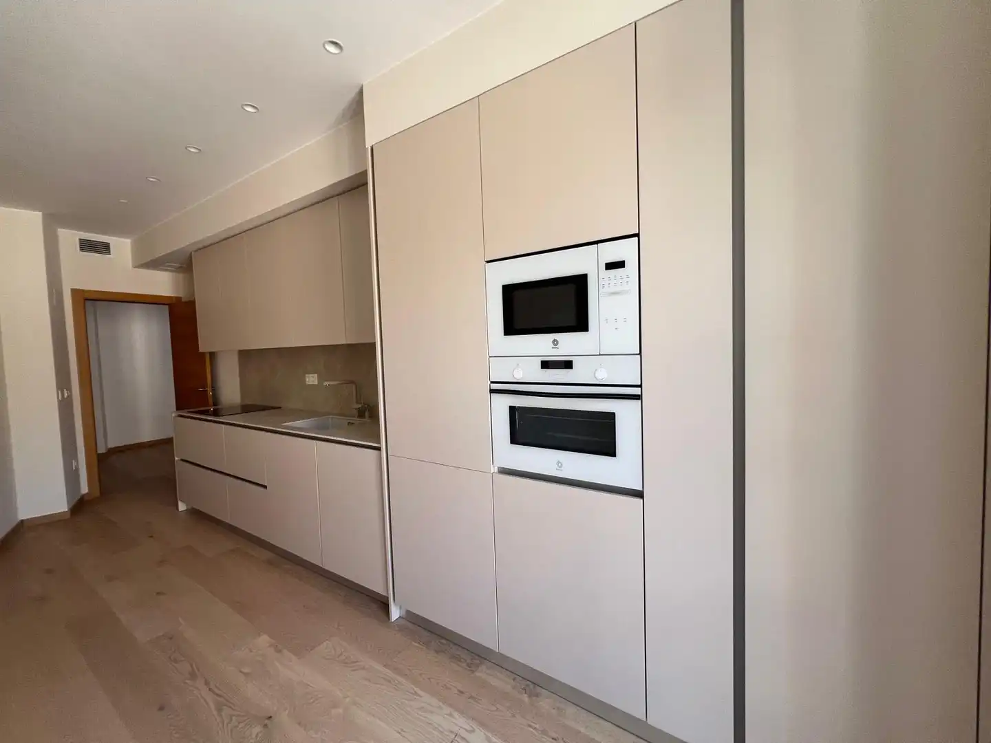Cuina de Pis en venda en Zaragoza amb Aire condicionat, Calefacció i Parquet
