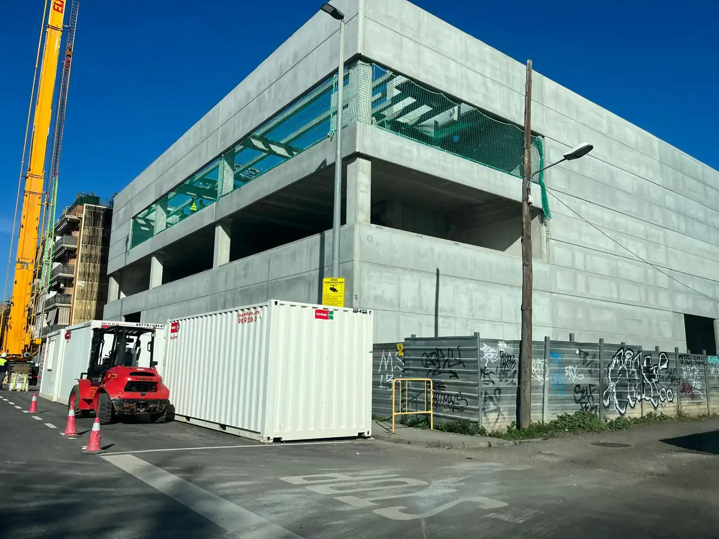 Industrial building to rent in Carrer de l'Energia 13, imagen 3
