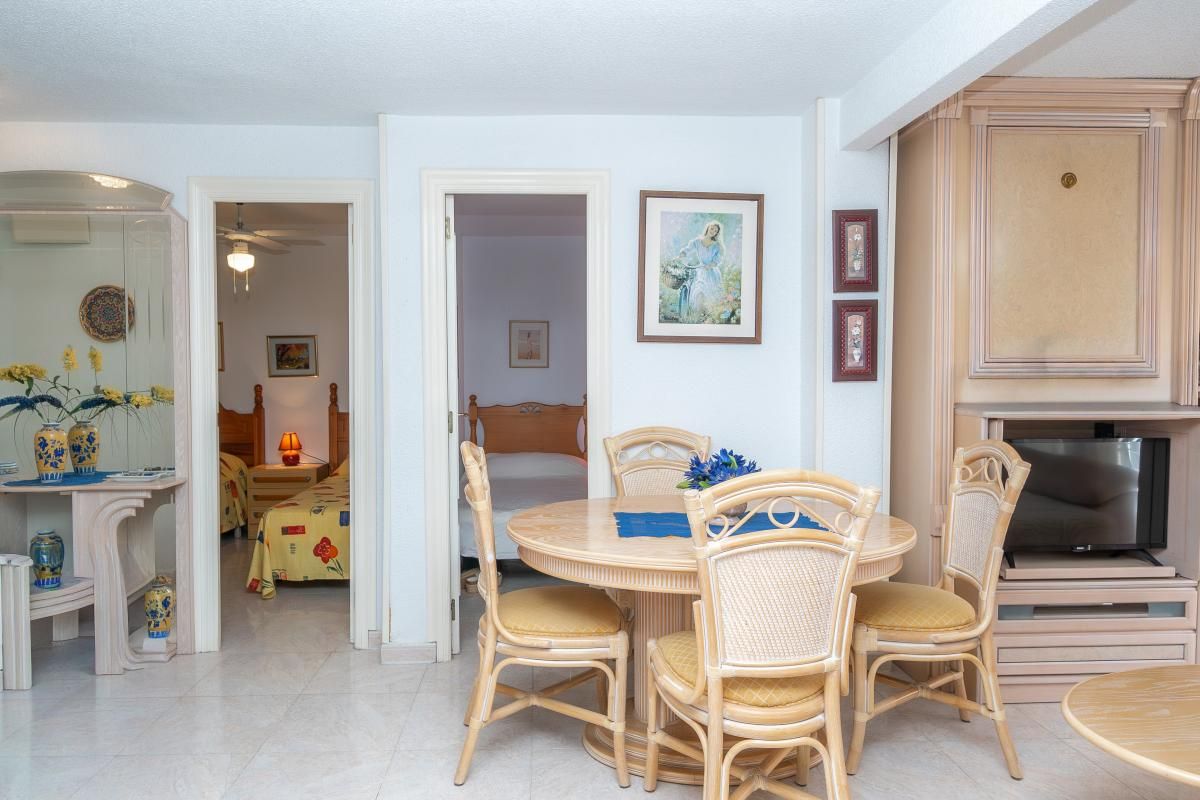 Dining room of Flat for sale in Benidorm  with Air Conditioner, Heating and Terrace