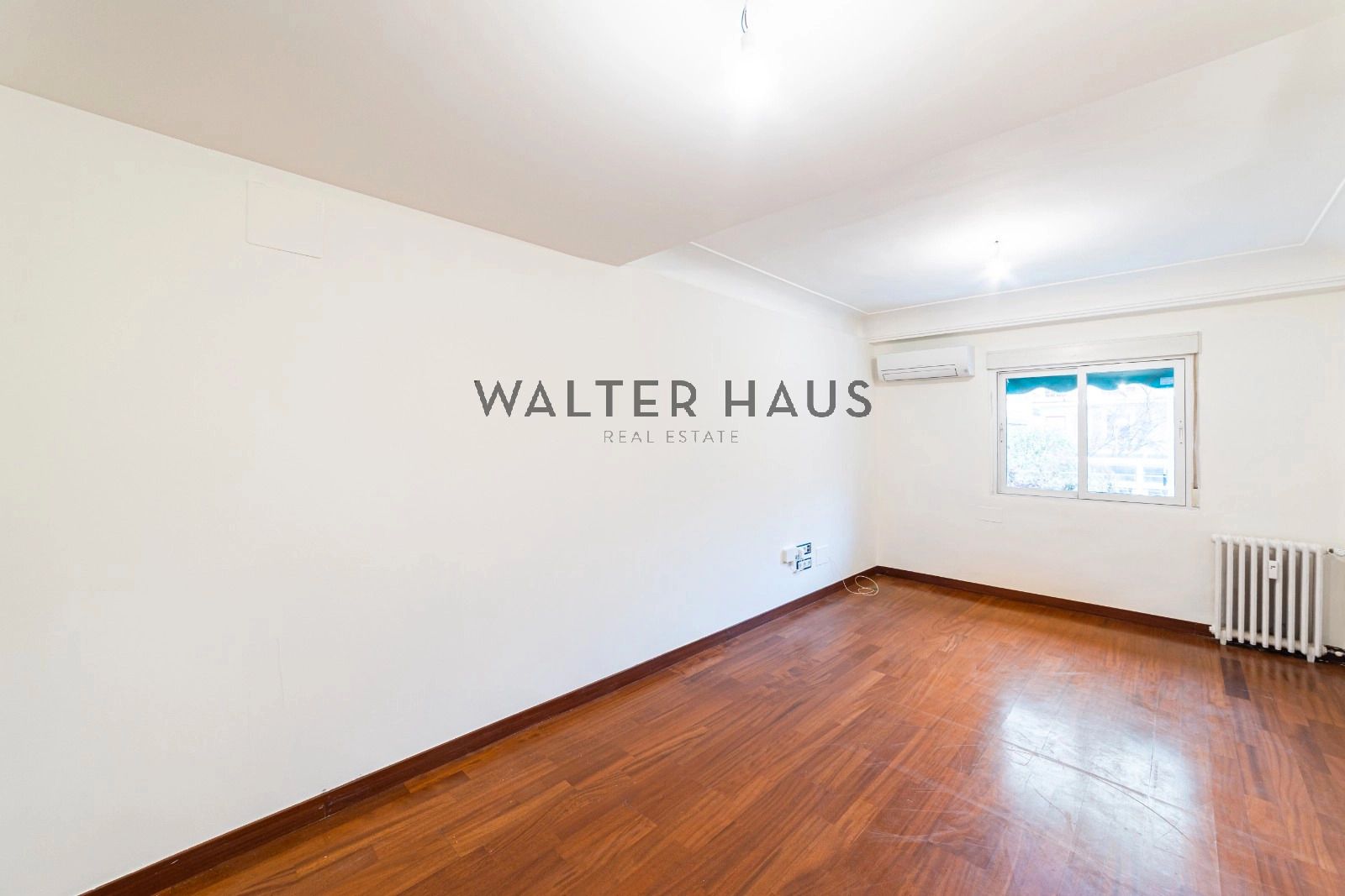 Flat to rent in  Madrid Capital  with Air Conditioner, Heating and Oven