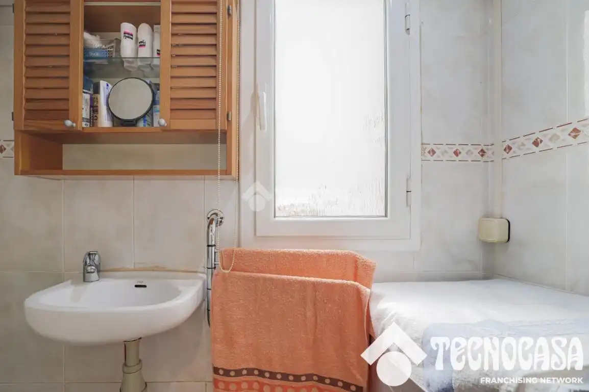 Baño de Piso en venta en Badalona con Parquet