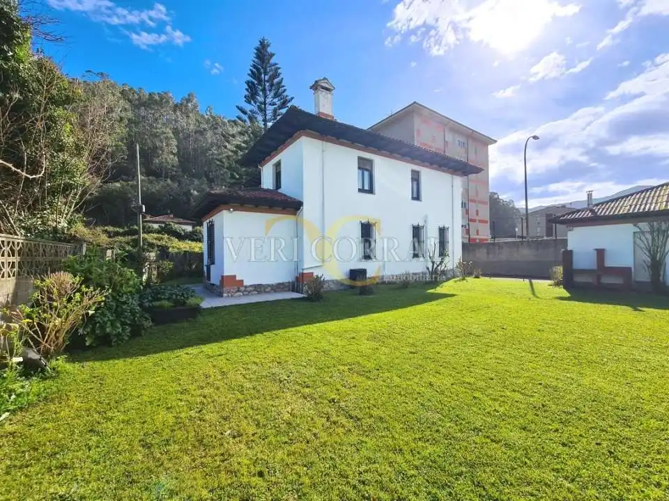 Casa o chalet en venta en Calle de Palacio Valdés, Ribadesella