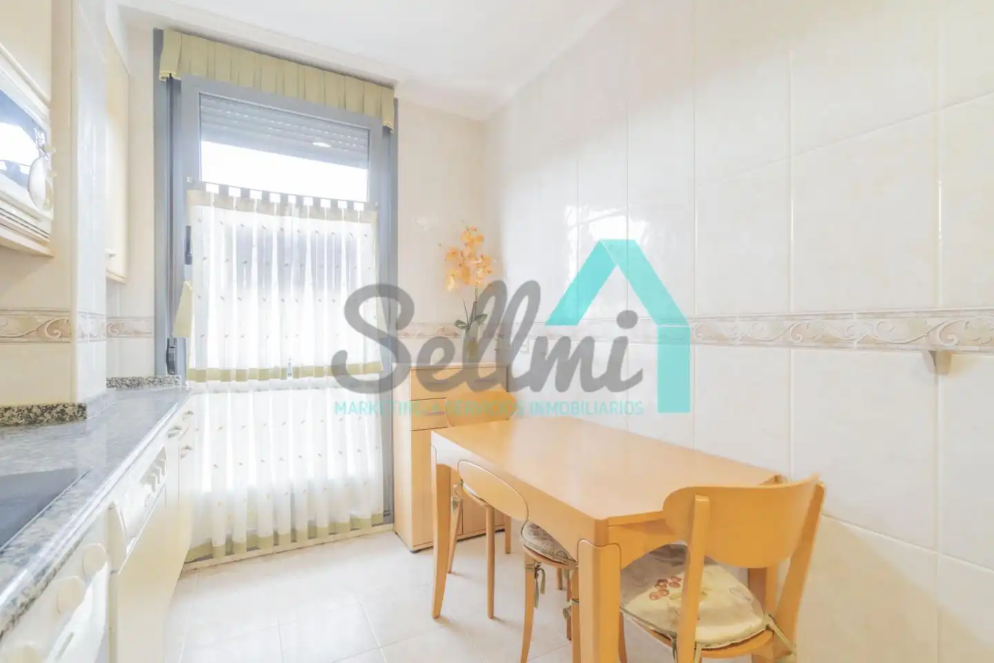 Kitchen of Flat for rent in Ería - Masip