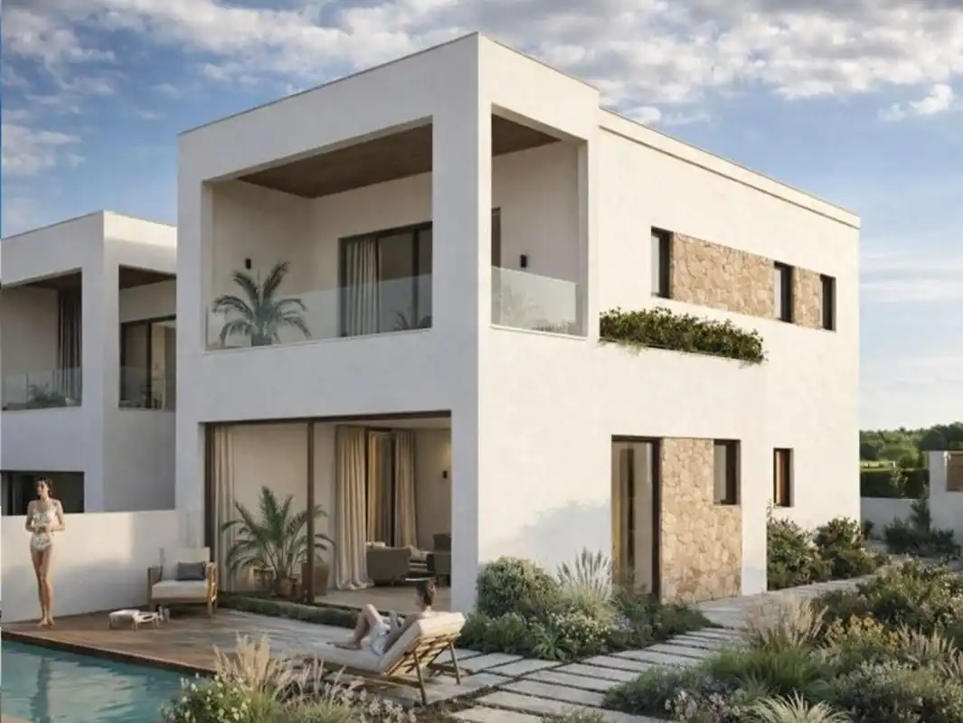Chalet con piscina en venta en San Miguel de Salinas
