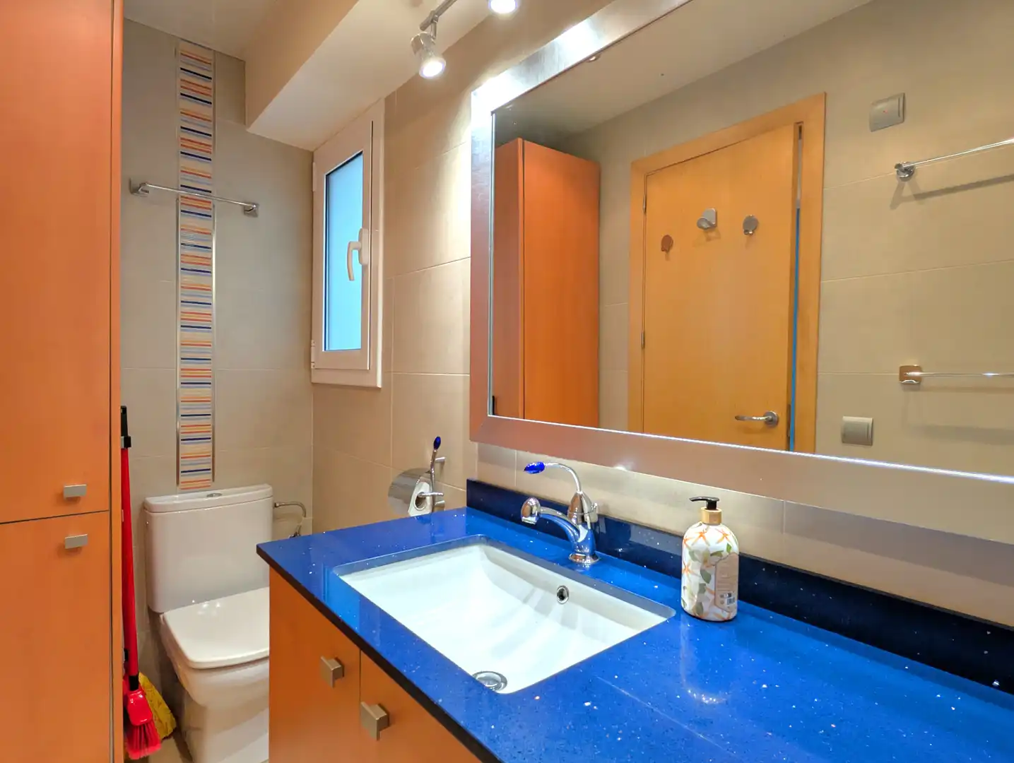 Baño de Apartamento en venta en Palamós con Aire acondicionado, Calefacción y Terraza