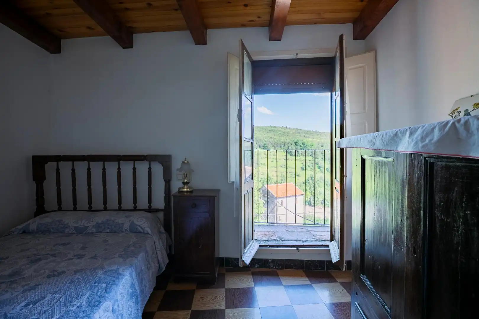 Habitación de Casa o chalet en venta en Aragüés del Puerto con Jardín privado, Terraza y Amueblado
