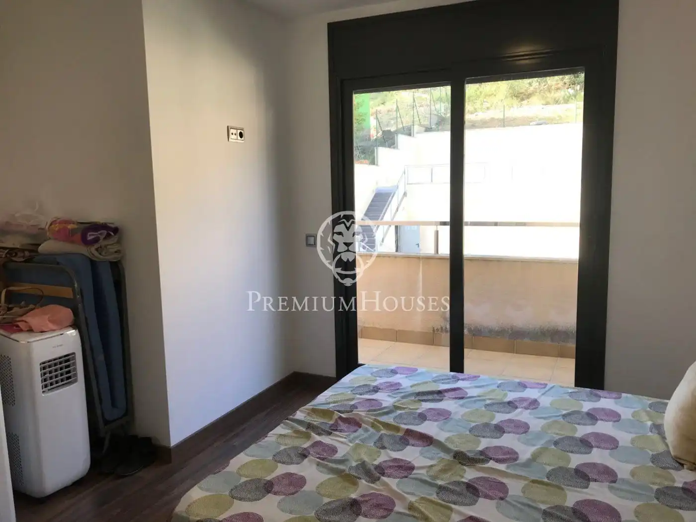 Bedroom of Detached homes for sale in Calafell  with Heating, Private garden and Parquet flooring