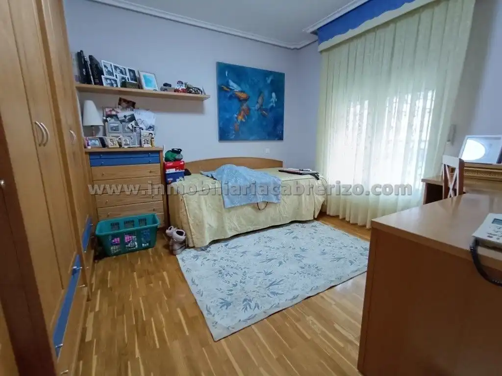 Detached homes for sale in N/A, Portillejo - Valdegastea