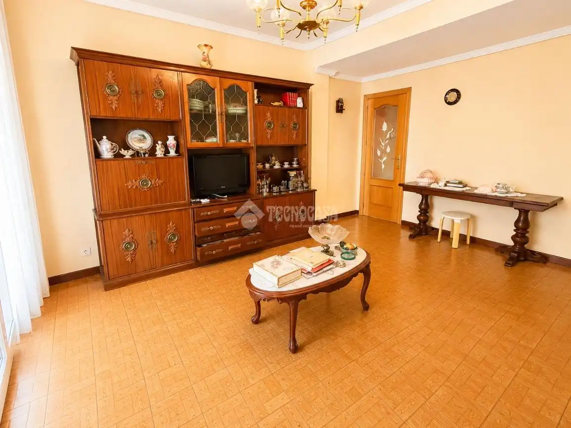 Sala d'estar de Pis en venda en Madrid amb Terrassa i Traster