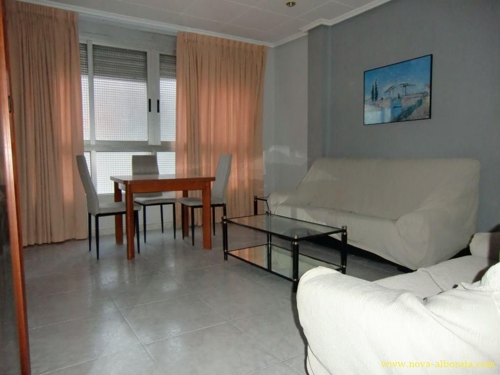 Sala de estar de Piso de alquiler en  Valencia Capital con Aire acondicionado