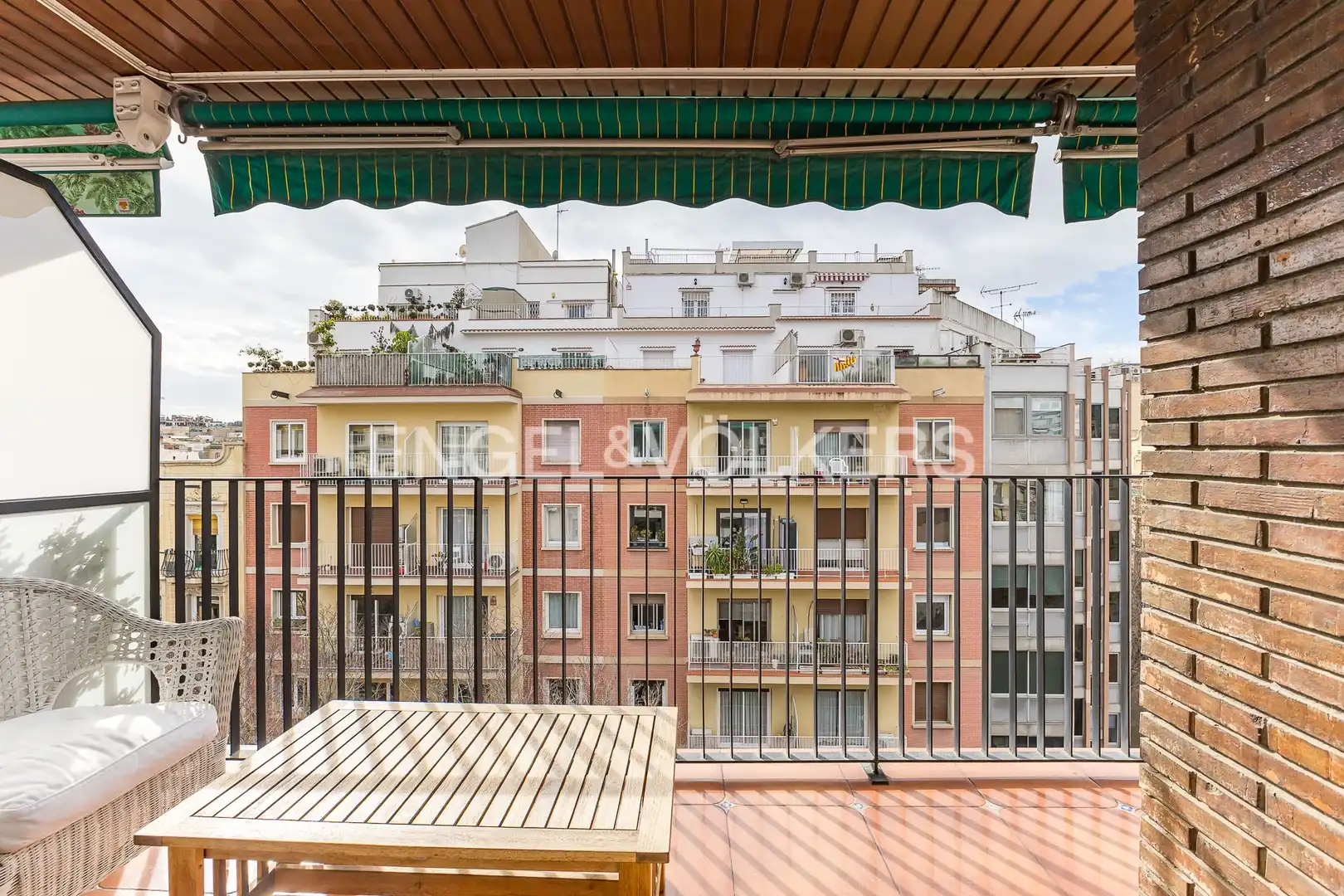Balcony of Flat for sale in Barcelona  with Air Conditioner, Heating and Parquet flooring