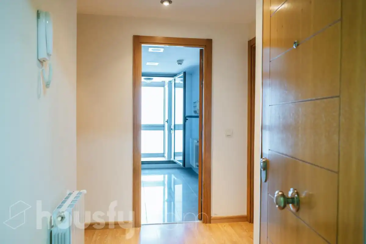 Wohnung zur Miete in Avenida de la Osa Menor, Sur - PAU 4