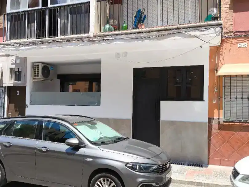 Vista exterior de Planta baixa en venda en Mijas amb Aire condicionat i Balcó