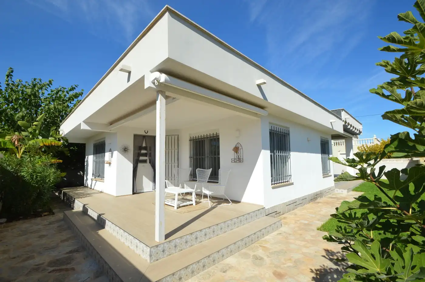 Villa con piscina in vendita a Costa Norte