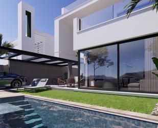 Piscina de Casa o xalet en venda en Alicante / Alacant amb Aire condicionat i Jardí privat