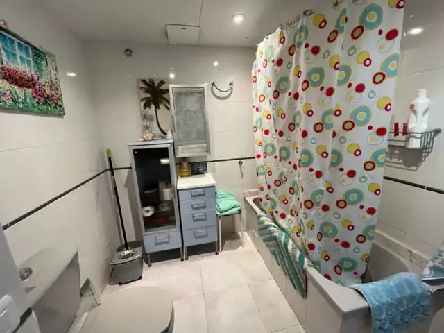 Bany de Apartament en venda en La Ràpita amb Terrassa, Traster i Piscina comunitària