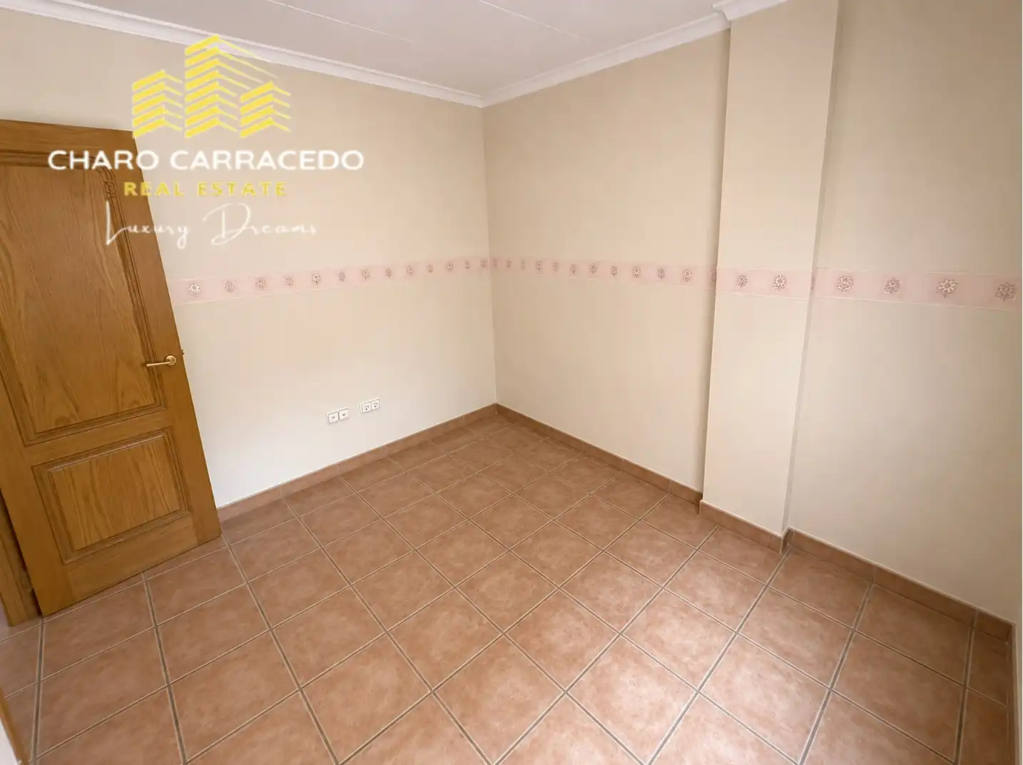 Dormitori de Casa adosada en venda en Albal amb Aire condicionat, Terrassa i Moblat