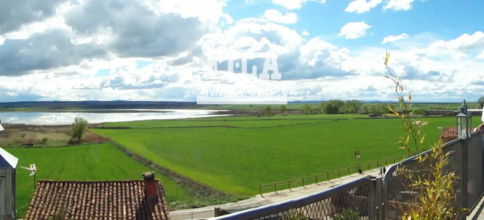 Casa o chalet en venta en Gallocanta con Calefacción, Terraza y Amueblado
