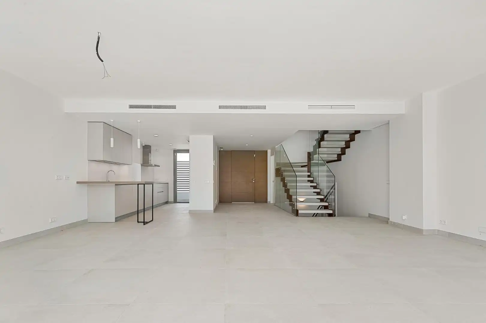 Casa adosada en venta en Marbella con Aire acondicionado, Calefacción y Jardín privado