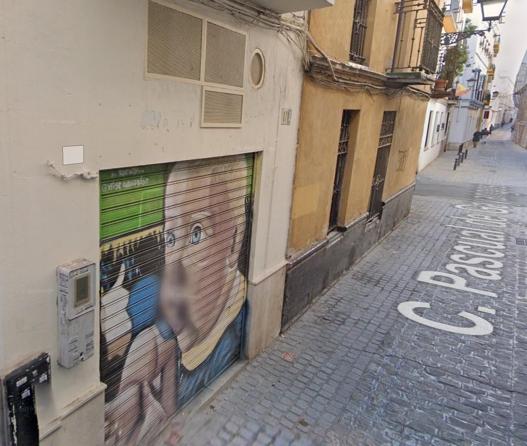 Vista exterior de Local en venda en  Sevilla Capital